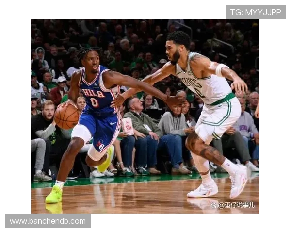 马祖拉称赞A西蒙斯展现对抗性和侵略性正是球队所需表现